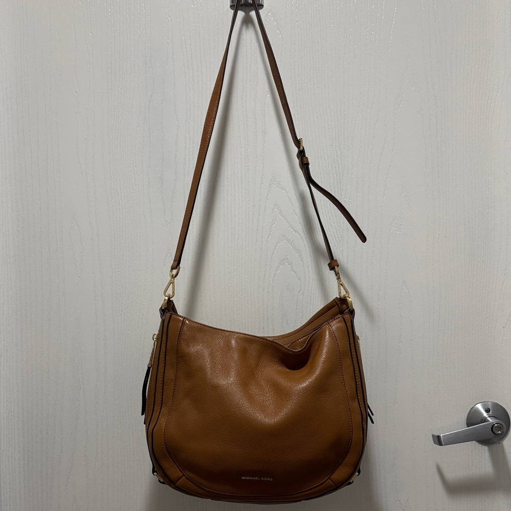 Michael Kors Brown Leather Shoulder Bag